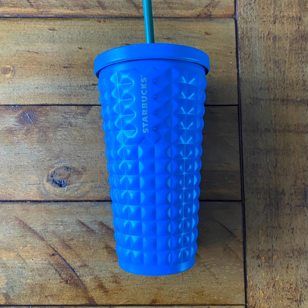☕️ 1 Starbucks Tumbler w/ Straw ☕️